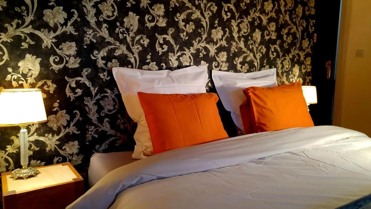 Bed & Breakfast Exterlaer Antwerp 4*,  Belgium